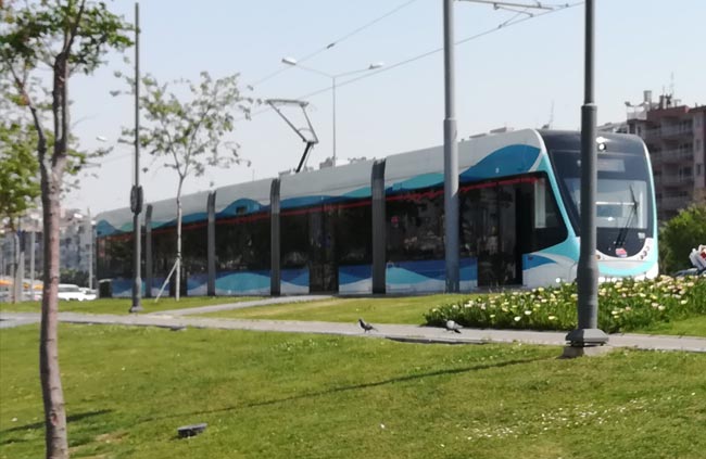 İzmir Tramvay Sefer Saatleri 2019
