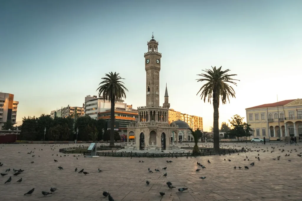 İzmir Çıkışlı Turlar Hangi Ülkelere Gidiyor?